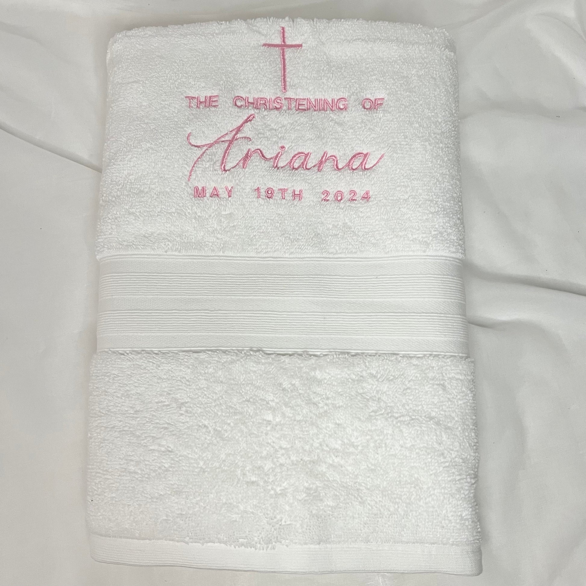 Embroidered bath towel